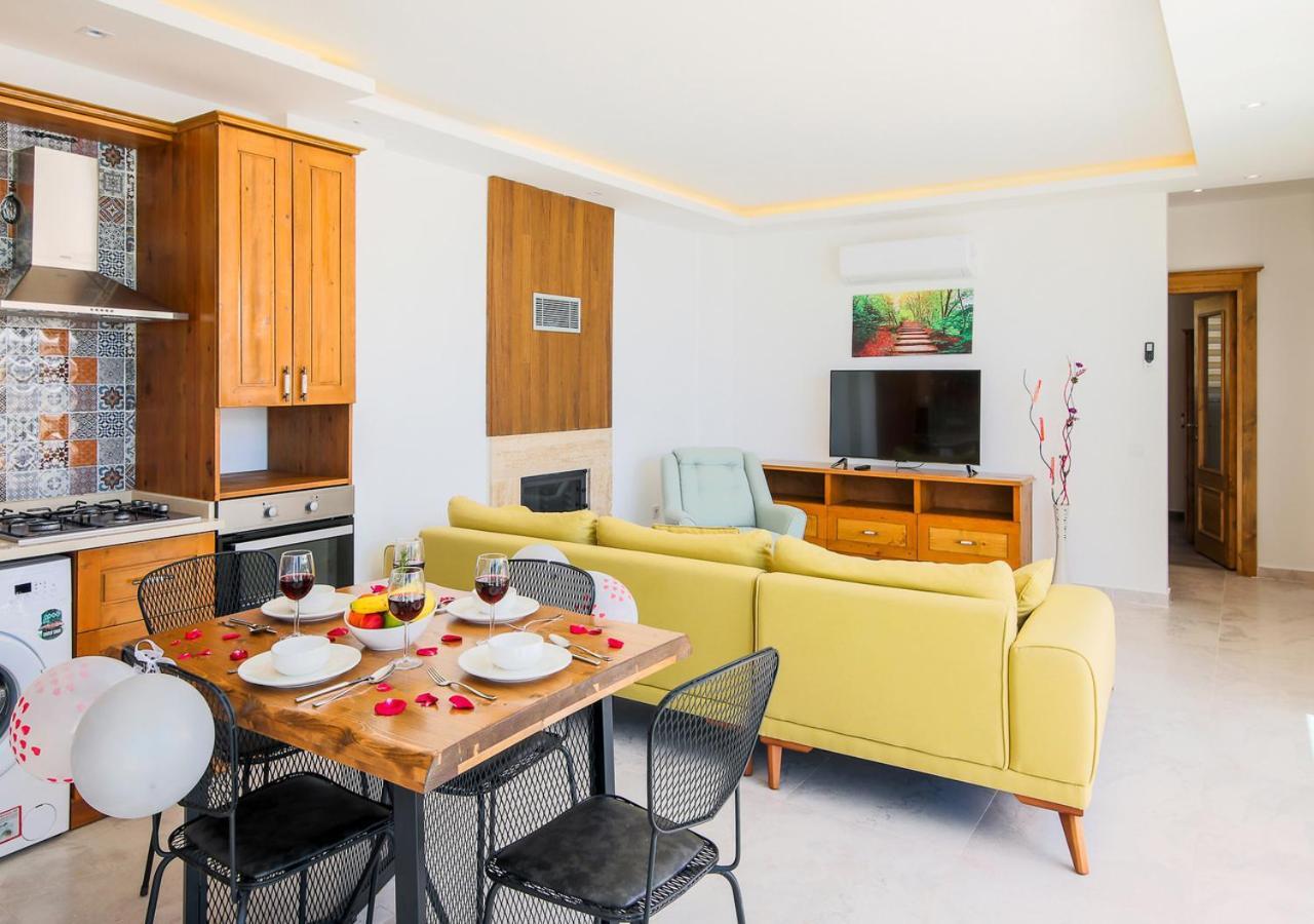 Villa 3 Sleeps 4 Isolated Honeymoon-Villa Lale Uzumlu  Exterior photo