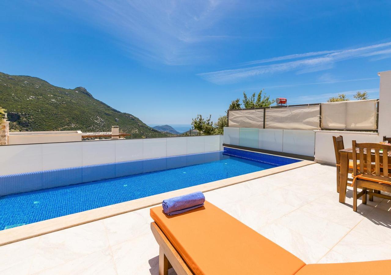 Villa 3 Sleeps 4 Isolated Honeymoon-Villa Lale Uzumlu  Exterior photo