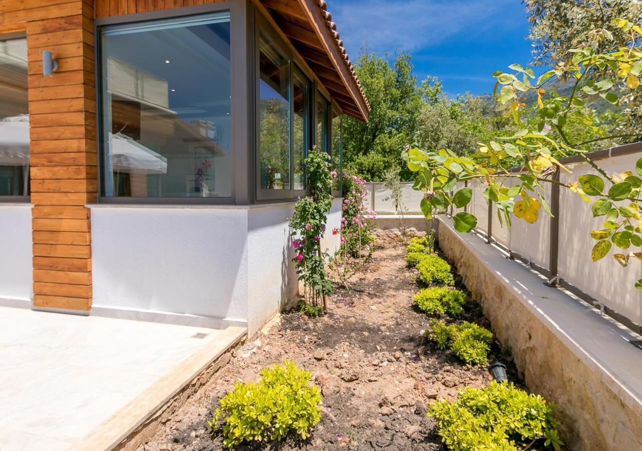Villa 3 Sleeps 4 Isolated Honeymoon-Villa Lale Uzumlu  Exterior photo