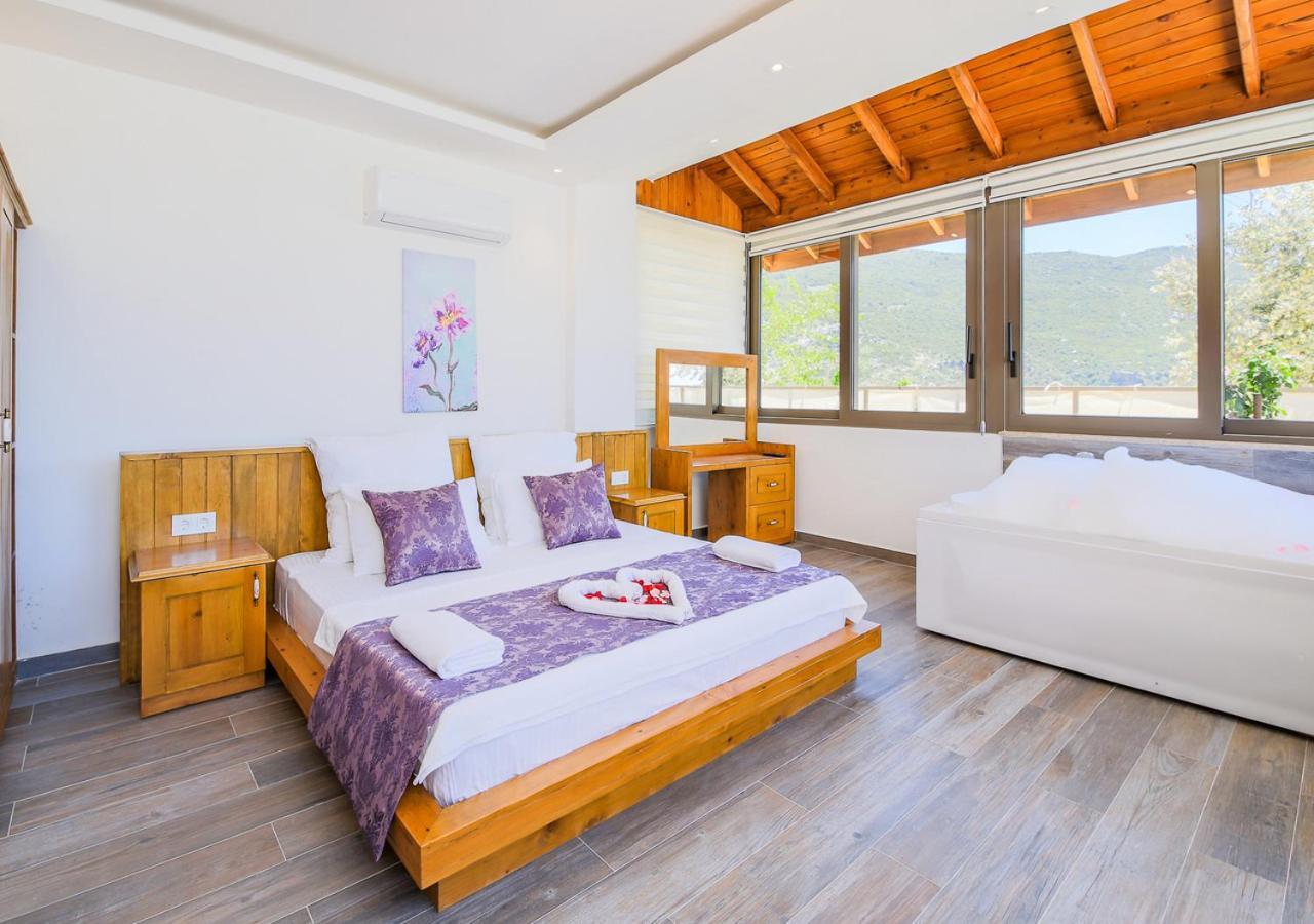 Villa 3 Sleeps 4 Isolated Honeymoon-Villa Lale Uzumlu  Exterior photo