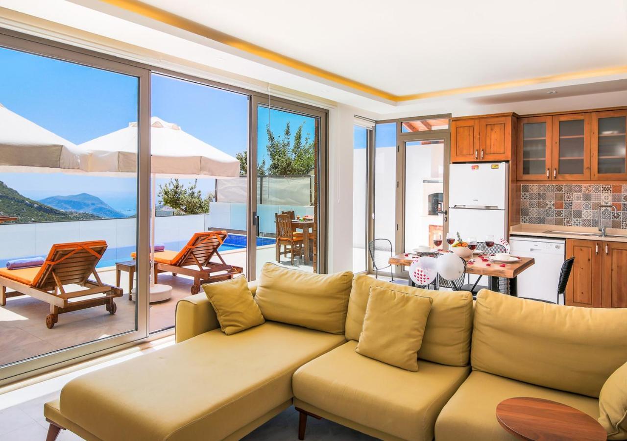 Villa 3 Sleeps 4 Isolated Honeymoon-Villa Lale Uzumlu  Exterior photo
