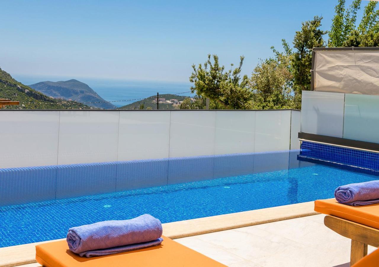 Villa 3 Sleeps 4 Isolated Honeymoon-Villa Lale Uzumlu  Exterior photo